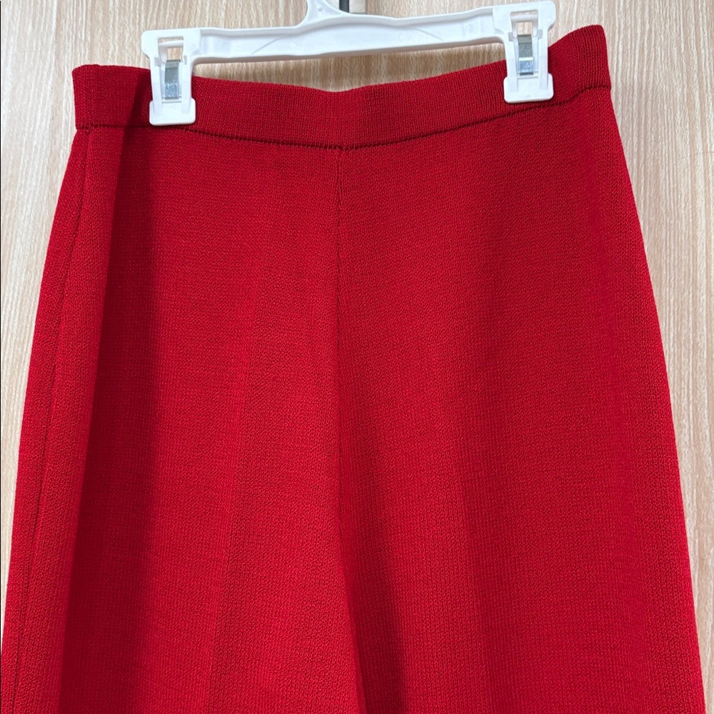 St John Collection Red Sweater Pants Size 6 - Picture 5 of 6